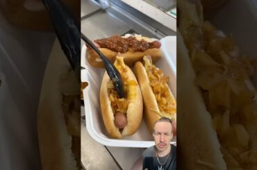 Chilli dogs with mustard and onion #food #shorts #trending #viral #youtubeshorts