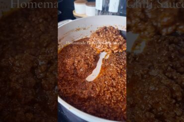 I don’t think I’ll ever go back to the can 🚫#homemadefood #hotdogs #chili #recipeideas #dinnerideas