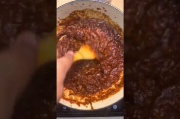The Best Chili Recipe thats easy to make and packs alot of flavor