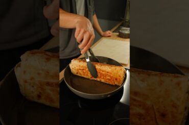 Beef Shawarma & Tzatziki Sauce. Recipe ↓ #kebab #shawarma #döner #dinner #recipe #dinnerideas