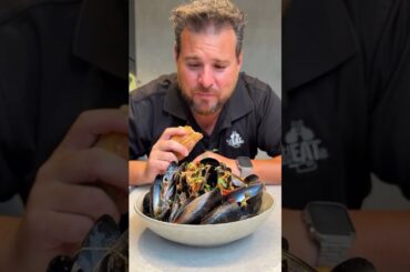 How to make white wine Chilli Mussels