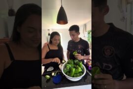 QUEM INVENTOU ESSA RECEITA DE PIMENTÃO RECHEADO?🤮🤢 #receitas #pimentao