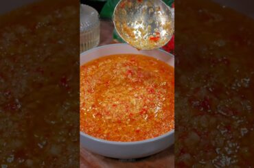 लहसुन और लाल मिर्च का स्वादिष्ट अचार🤤| Garlic Chilli Pickle #shorts #food #recipe