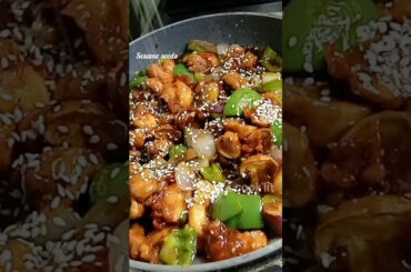 Craving Restaurant-Style Chilli Mushroom Best starter recipe#mushroomchilli #shortvideo #spicy