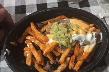 Steak guac fries