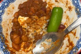 Chili and rice with Serrano