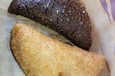 I'm so bummed. Every time I try a dessert that sounds super good it's incredibly small. I don't want baby desserts I want big desserts!