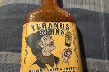 I usually don't much go for the gift shop novelty sauces, but this stuff my sister got me when she was in Arizona ain't so bad. (I added a few drops of extract to up the heat)