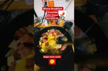Skinny Breakfast Scamble/Cheese 🧀 & Hot Chilli  Oil🌶/#shortsvideos