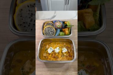 Husband’s Lunch 😃 Smash or Pass? #lunch #LunchForMyHusband #WorkLunch #Lunchbox #WhiteChickenChili