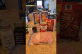 Make dinner with me ! Crock pot Chili!  #crockpotchili #howtocook #beginnerecipes #easydinnerideas