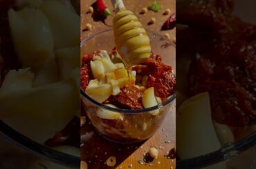 Roasted Red Pepper Hummus #cooking #howtomakewhitesaucepasta #food #recipe #foodie #shortscooking