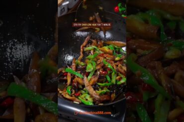 EASY STIR-FRIED EGGPLANT WITH GREEN PEPPER RECIPE #recipe #cooking #chinesefood #eggplant #pepper