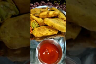 #shorts 😀😀#Chilli Pakoda Recipe😋😋 #pakoda recipe#viral recipe #reels
