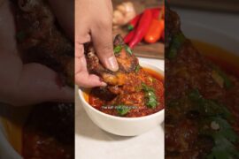 homemade chili crab but restaurant quality?!? #shorts #recipe
