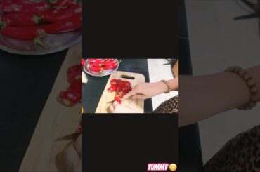 5 minute mein banayein instant chilli pickle #shortsfeed #chilli #ytshorts #quickrecipe #shorts #yt