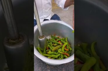 Rajasthani Style 🌶 Green Mirchi Kutta 😋 Recipe In Jodhpur | #shorts