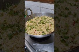 Papa ke haath ka fried rice 🍚 #trending #food #recipe #viral