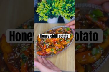 Crispy honey chilli potato recipe 😋!!! #ytshorts #shorts #youtubeshorts #kajal’s kitchen