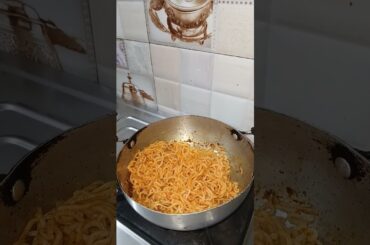 Chilli   garlic. maggi  ki. #recipe.   viral  reel. # 🥰😋 yt. #,short. ,,,,