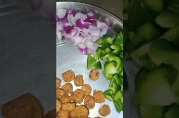 Soya chili recipe...#foryou #shortsfeed #soyabean #soyacili ..