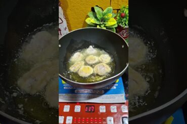 Crispy Chili Chicken Recipe #crispychillichicken#drychillichicken(Very popular for this style)