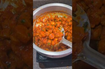Soya Chilli se better hai yeh 😋😍 #youtubeshorts #recipe #soyachunkscurry #ratnakitchen #shorts