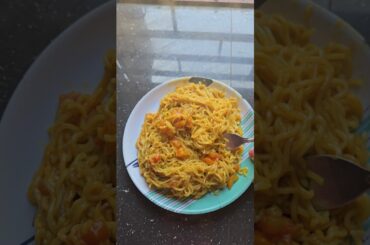 Chilli Tomato Maggi 🍜🤤 Ultimate Twist 😋#ytshorts #maggi #recipe #spicyfood