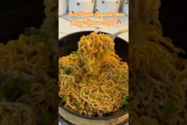 Make this Viral Garlic Chilli Oil Maggi in 5 Minutes 🍜#trending# shorts #ytshorts#maggi#viralrecipe