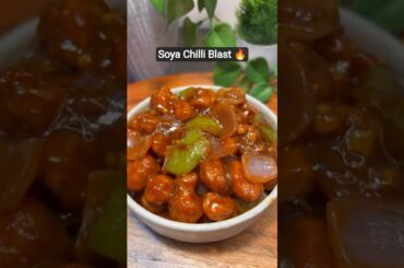 Soya Chilli Recipe 😍 Crispy & Spicy Street Style | Better Than Chicken? 🔥#viral #shorts #food
