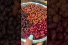 Loaded Chili with 4 Beans #chili #beans #avocado #mondaydinner #chilirecipes