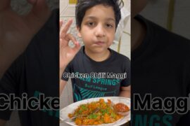 2 मिनट की Maggi का Level UP 🔥 Chicken Chilli Twist 😱#shorts #viral #shortsfeed #youtubeshorts