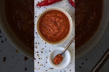 Homemade Chili-Garlic Sauce