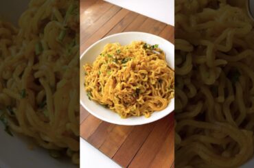 Chilli garlic maggie #maggi #maggie #youtubeshorts #shorts #shortvideo