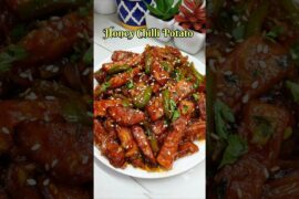 Street Style Chilli Potato | Honey Chilli Potato #shorts #recipe #potato #snacks #shortsfeed #viral