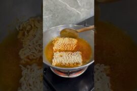 Viral chilli garlic maggi🔥#like #share #subscribe #food #maggi #recipe #trending #viralvideo