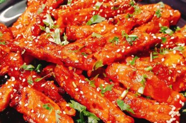 Crispy Chilli Garlic Fries 🍟🔥 | Spicy Street Style Fries Recipe at Home | Easy & Quick Snack 😍