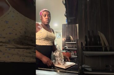 How I made goat meat pepper soup with yam/ easy Nigerian recipe