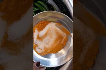 हरी मिर्च (Green Chilli), recipe #ytshorts #trending #breadrecipes