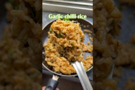 chilli garlic rice 🌶️#chilligarlic #leftover ricerecipe #trending #recipe #easyrecipe
