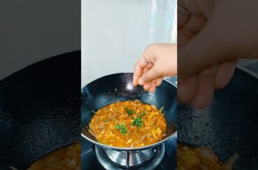 ଚିଲୀ କୁବି ମସଲା ଆଜି ନୂଆ ଶଇଲିରେ ‼️ chilli kubi masala #shorts #chilli #odiafood #simasworld