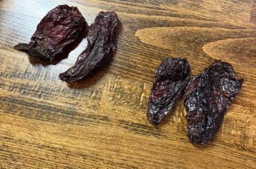 Can Someone Identify These Dried Peppers