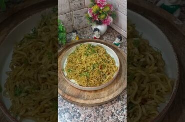 Chili garlic Maggie 😋# recipe #viral # Maggie # Cooking #youtube #shorts😋