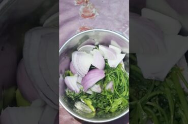 egg green చిల్లి puff!#food#trendingrecipes#egg chilli puff#own voice