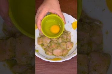 Green chilli chicken viral recipe 😋😮#viralvideos #chicken #recipe #greenchillichicken #popular