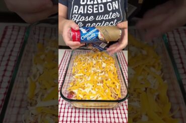 How to Make Easy Iowa-Style Chili Cheese Burgers