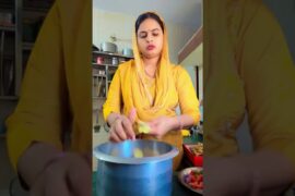 Ajj banayi aloo shimla mirch ki sabji #lalitavlogs #minivlog #dailuroutine #shortvideo #familyvlog