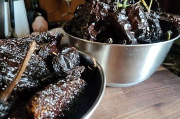 I love working with dried chiles. I woke up and decided to prepare to work on ingredients for a mole.