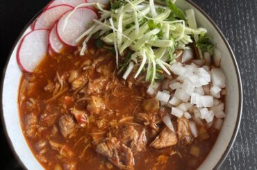 Mind if a white boy speaks a little Spanish?