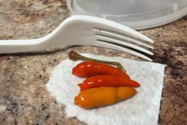 I’d like to know what sort of hot peppers these are?